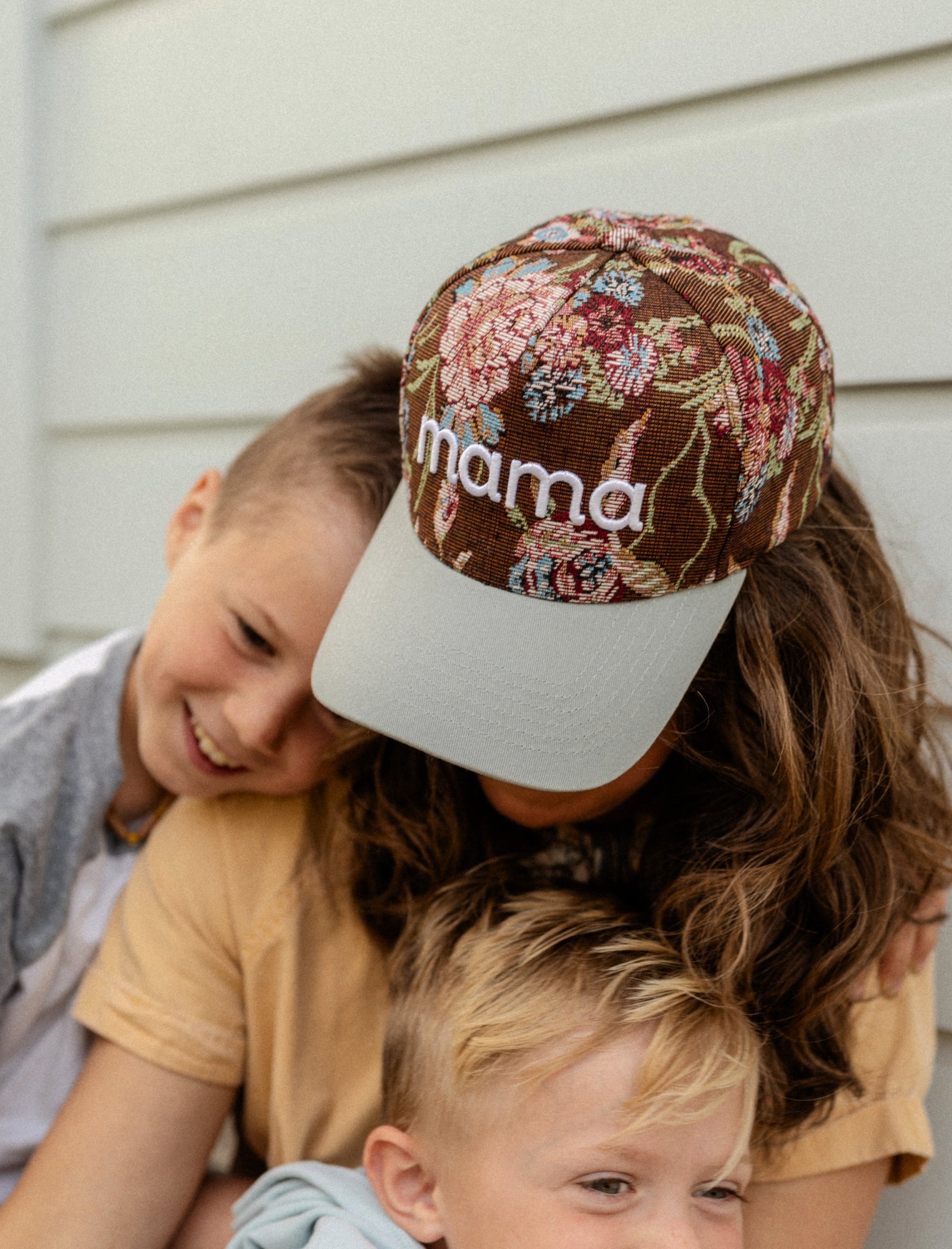 Hat: Mama