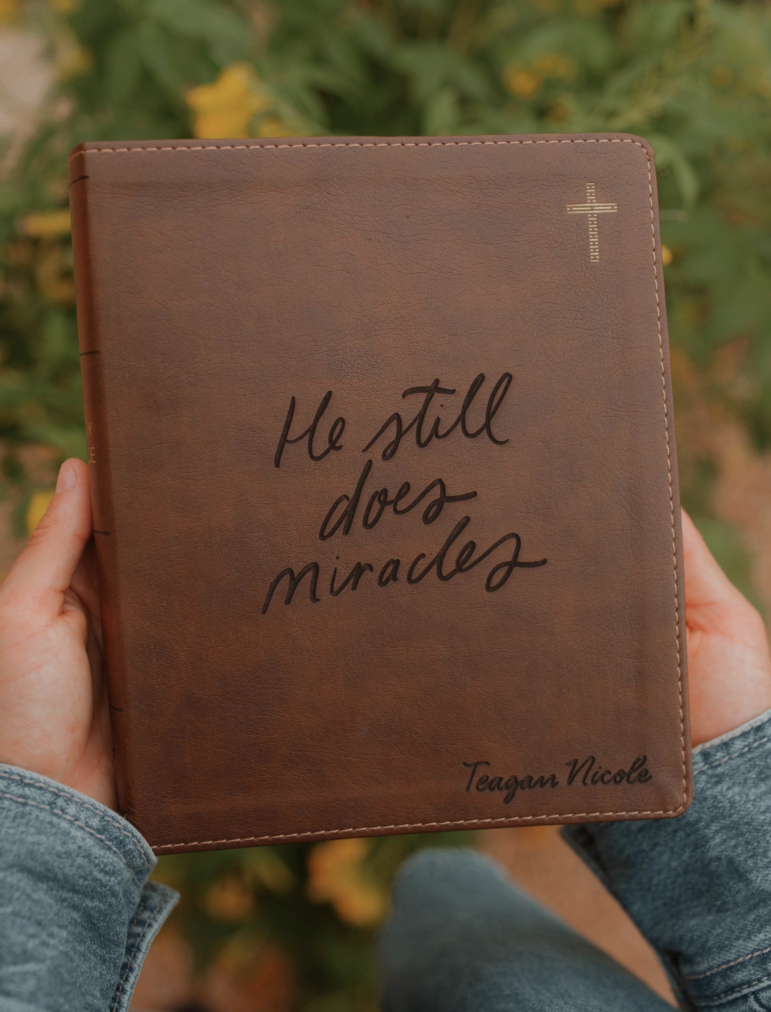NIV Journaling Bible - He Still Does Miracles