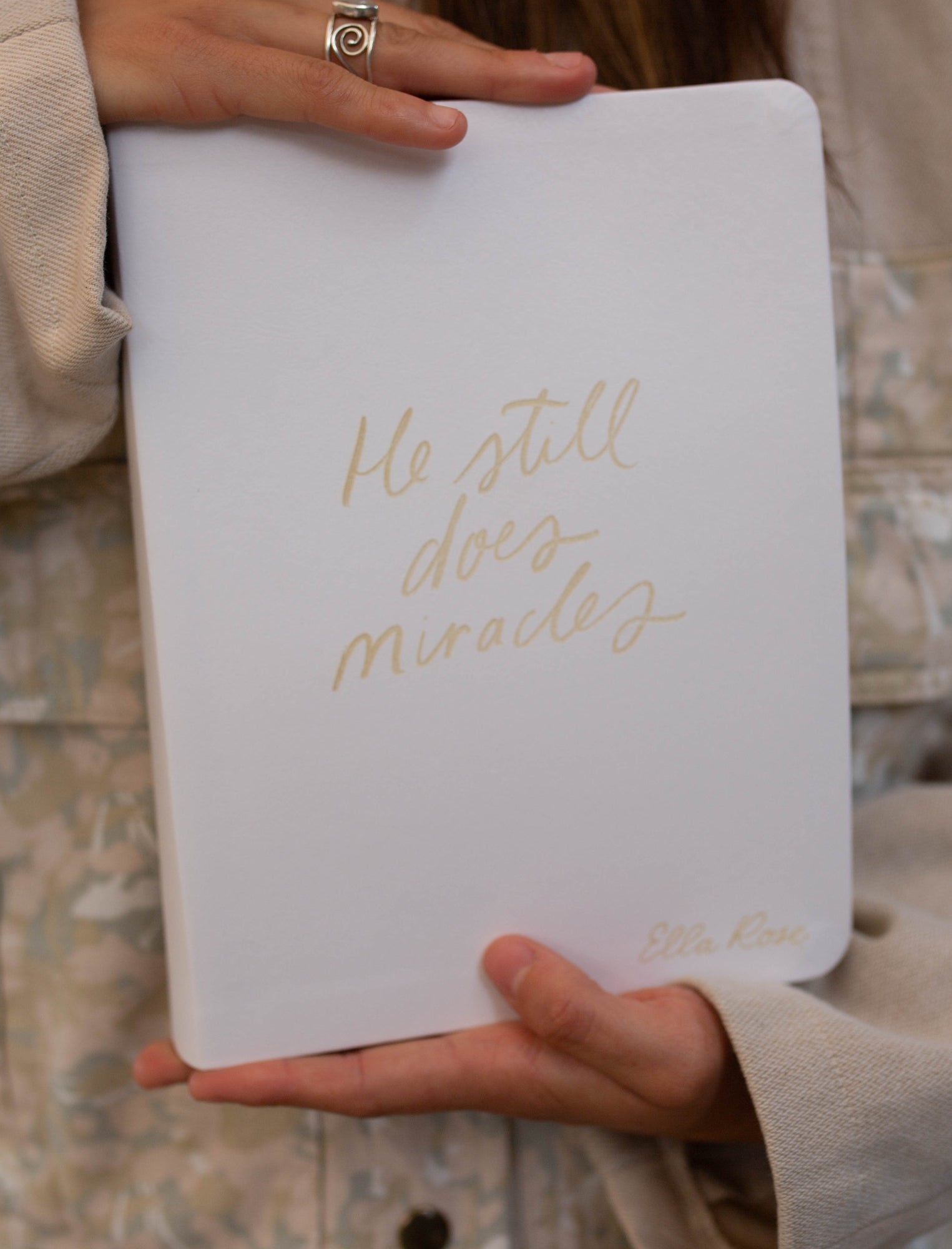 NLT White Journaling Bible - He Still Does Miracles