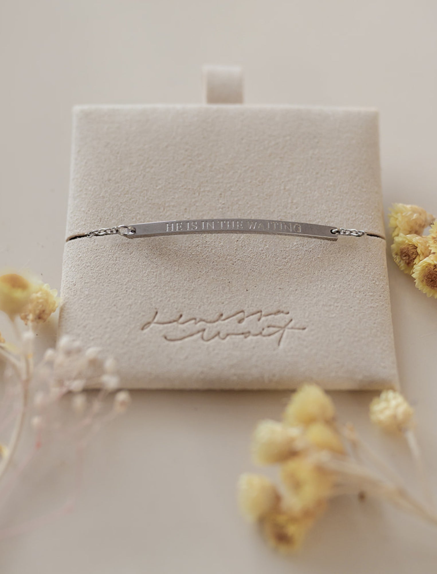 Bracelet: He is in the waiting