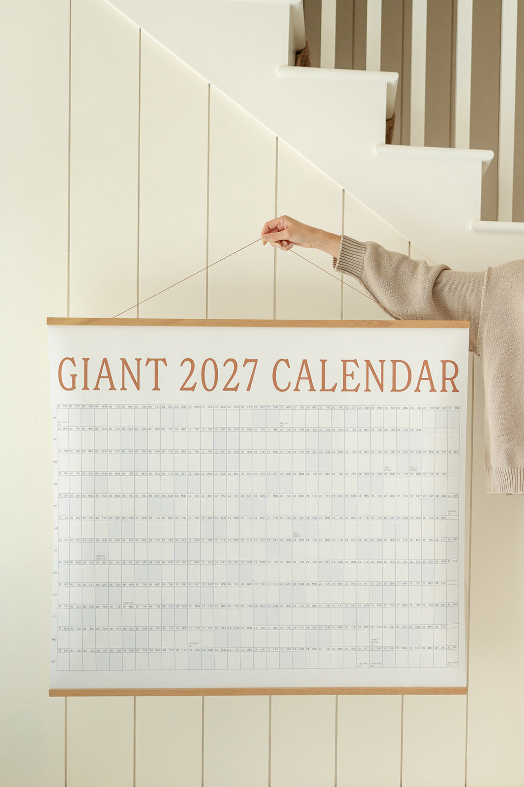 Giant 2027 Calendar